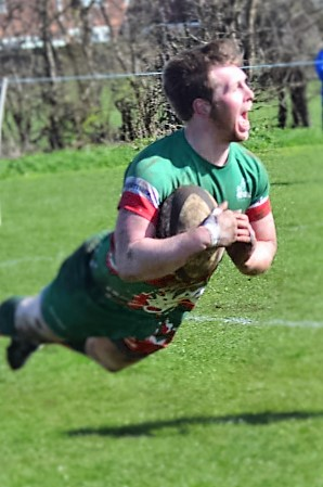 Ryan try Dinno