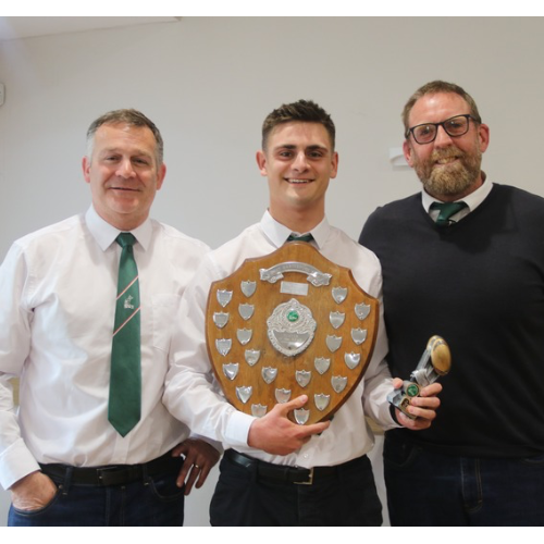 Awards 202 Ollie