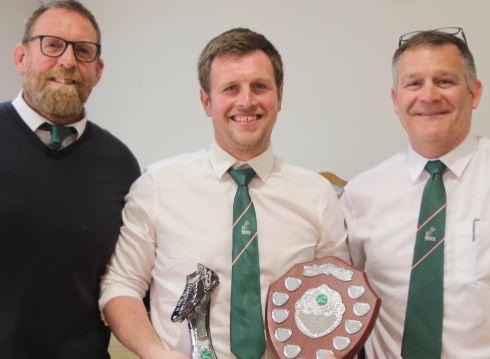 Awards 2024 - Roo