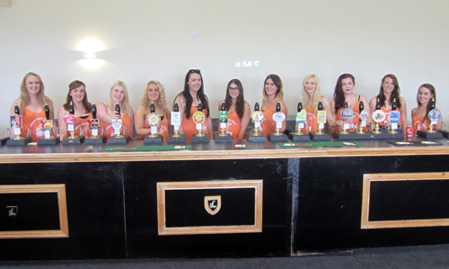 BeerFest 2015 Bar girls 1