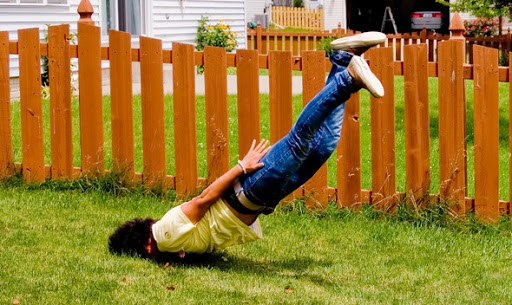 22Anc2 Darren falling