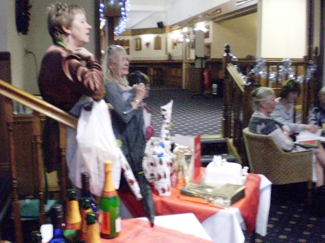 Ladies'Xmas Party 2013 1