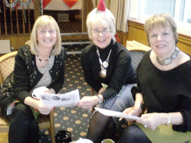 Ladies'Xmas Party 2013 17