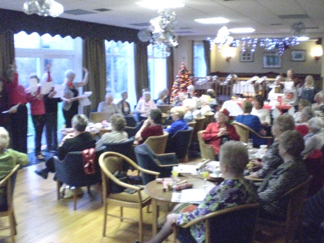 Ladies'Xmas Party 2013 2