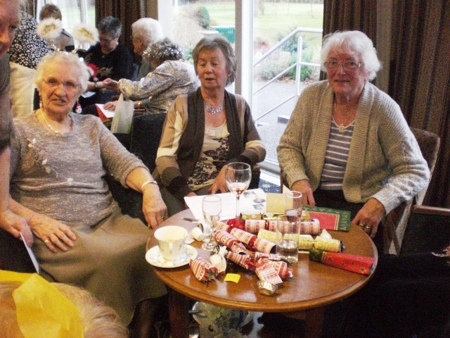 Ladies'Xmas Party 2013 7